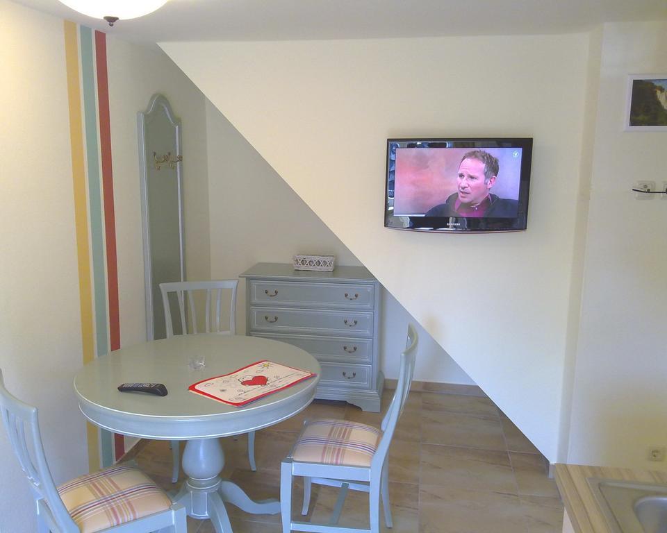 Apartmenthaus Hus Uebi By Rujana Binz Bilik gambar
